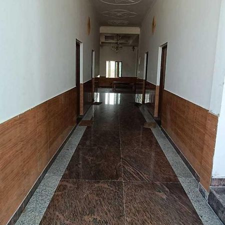 Hotel O Pop Angoori Farm House Матхура Экстерьер фото
